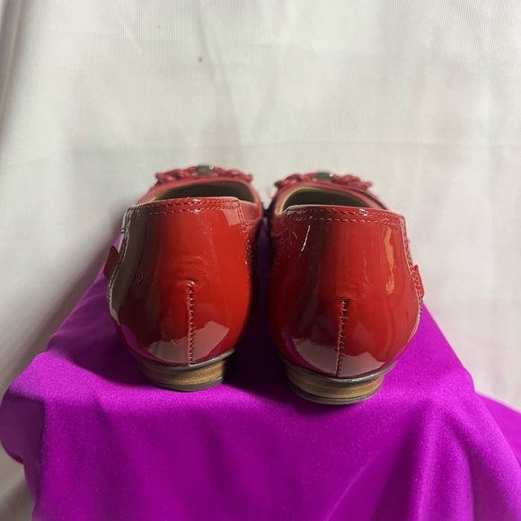 Marc Joseph Women's Red Flats with Braided Accent - Picture 6 of 12